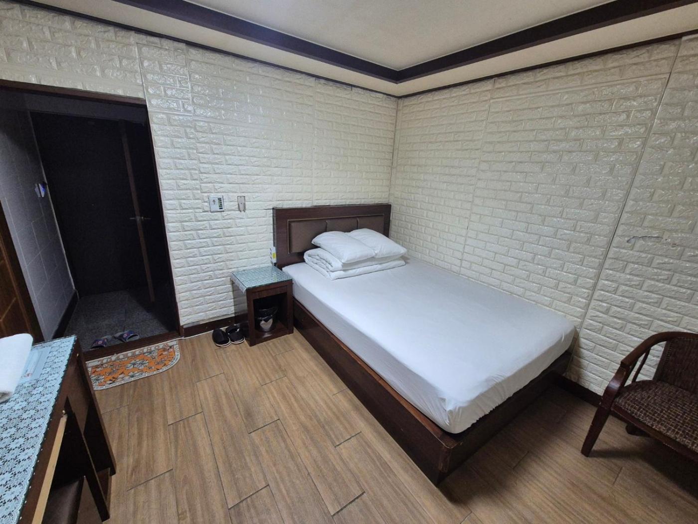 Joyful Stay Сеул Екстер'єр фото