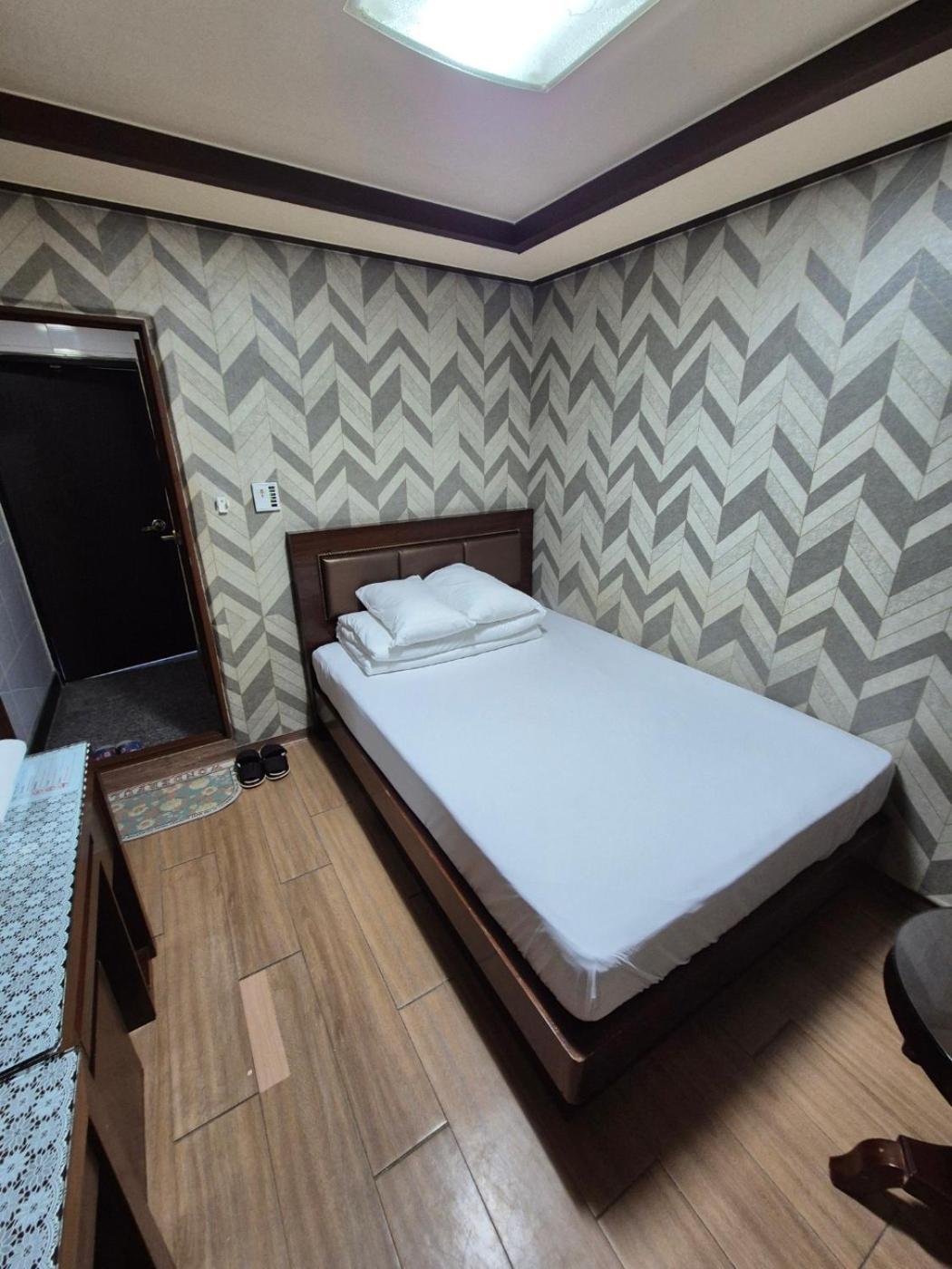Joyful Stay Сеул Екстер'єр фото