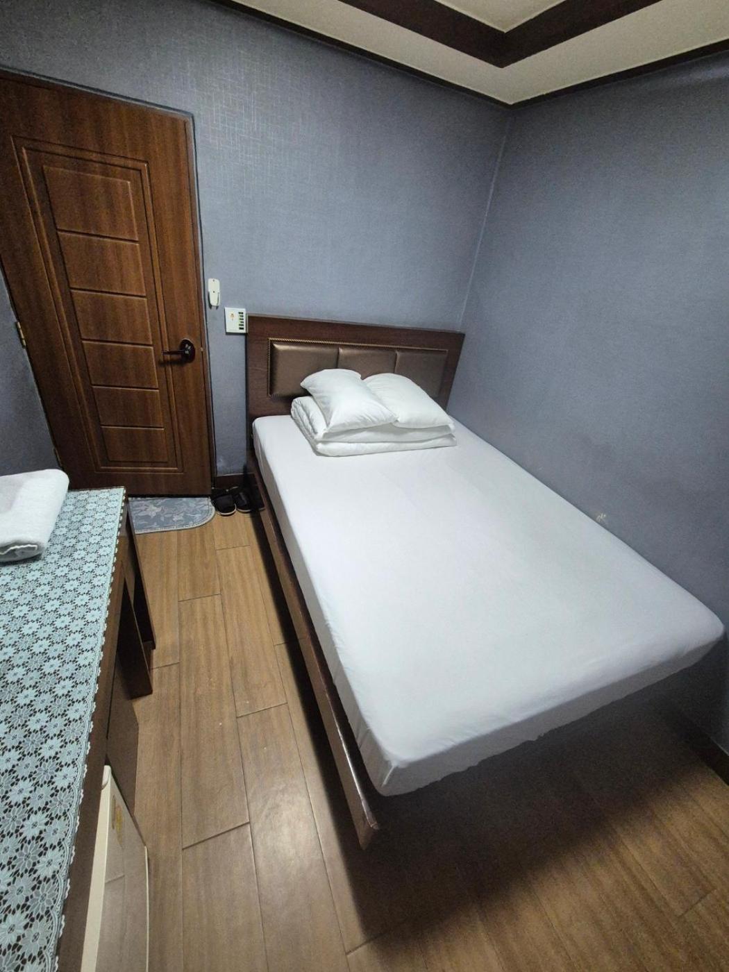 Joyful Stay Сеул Екстер'єр фото